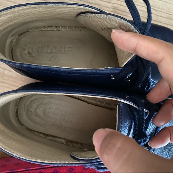 Chanel espadrilles loafers high top lace up - Picture 11 of 13